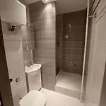 Erzsebet Apartman, Free Parking